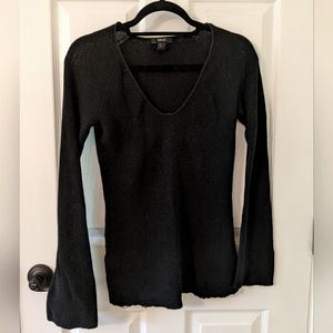 Mango Women's Black and Gold Knit Bell Sleeve sweater